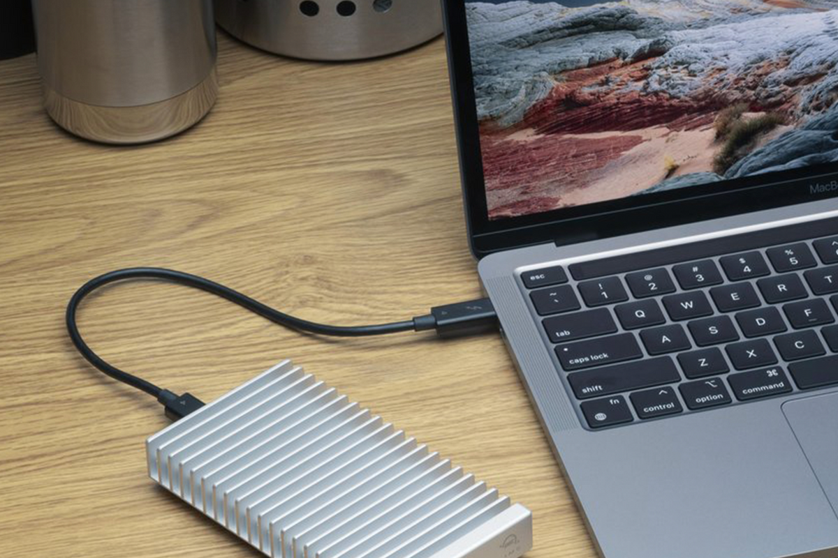 OWC Express 1M2 USB4 (40Gb/s) Bus-Powered Portable Storage Solution - 4TB NVMe SSD